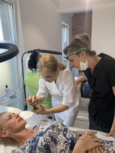 szkolenia indywidualne u mistrzymi polski PMU szkolenia indywidualne z makijażu permanentnego